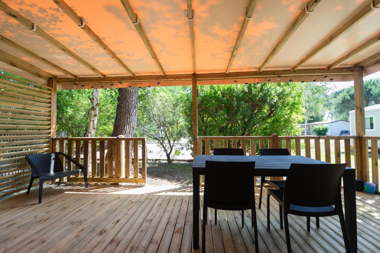 Camping Les Ourmes Hourtin Exterior foto